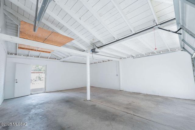 5859 E 33rd Street, Tucson, AZ 85711