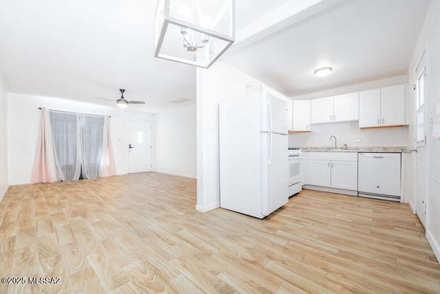 5859 E 33rd Street, Tucson, AZ 85711