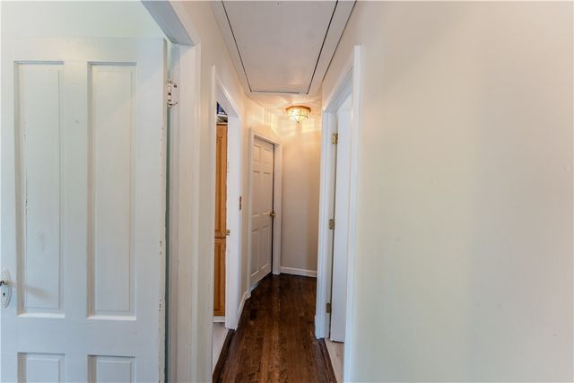 27 Cliffdale Avenue, Cranston, RI 02905