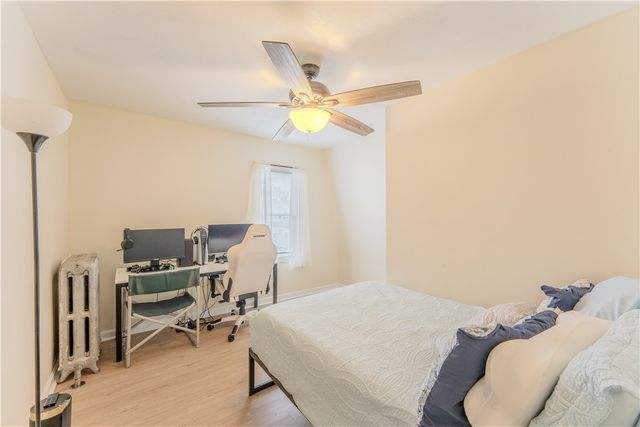 27 Cliffdale Avenue, Cranston, RI 02905