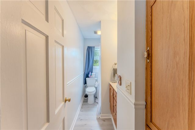 27 Cliffdale Avenue, Cranston, RI 02905