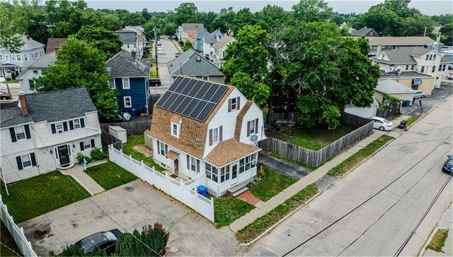 27 Cliffdale Avenue, Cranston, RI 02905