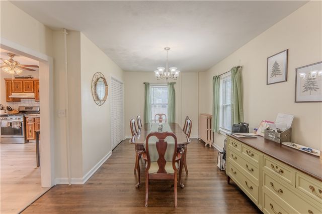 27 Cliffdale Avenue, Cranston, RI 02905