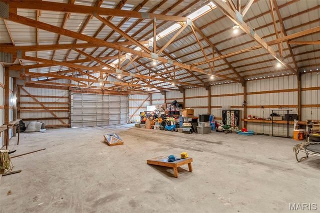 1937 N Commercial Avenue, St Clair, MO 63077