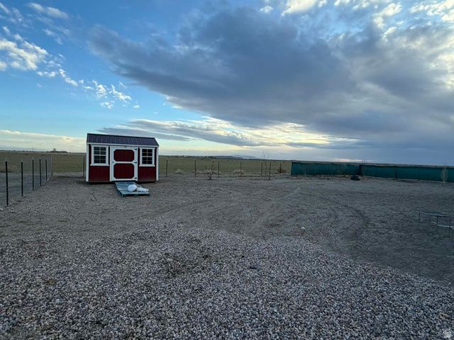 861 W 75 S, Hinckley, UT 84635