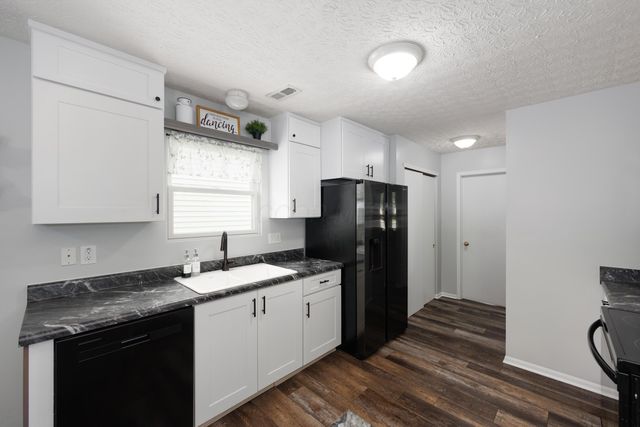 7765 Lupine Drive, 134, Blacklick, OH 43004