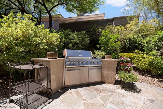 3084 Red Arrow Drive, Las Vegas, NV 89135