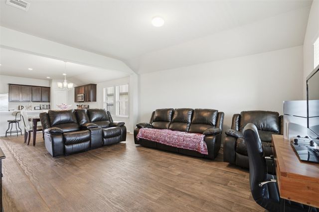 3914 Egyptian Goose Court, Baytown, TX 77521