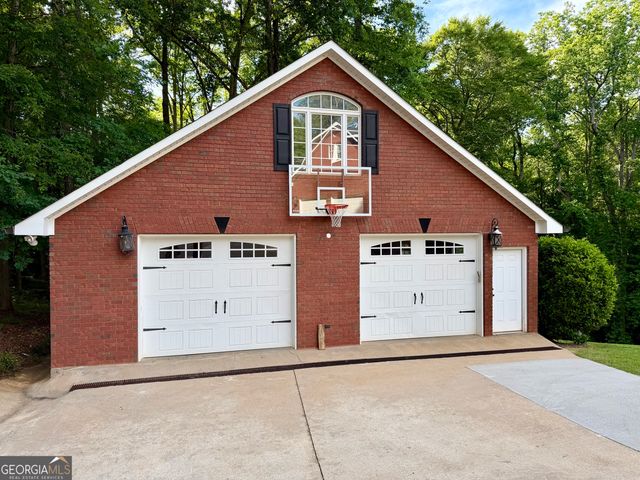 1836 Morningside Tr, Elberton, GA 30635