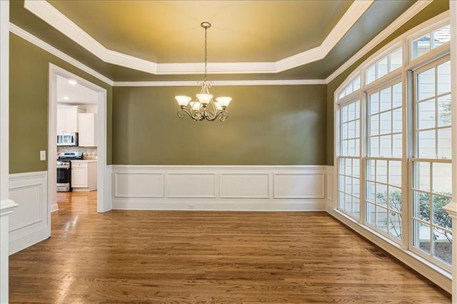 455 Hillcrest View Drive, Suwanee, GA 30024
