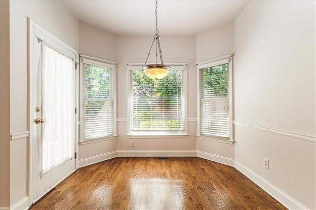 455 Hillcrest View Drive, Suwanee, GA 30024