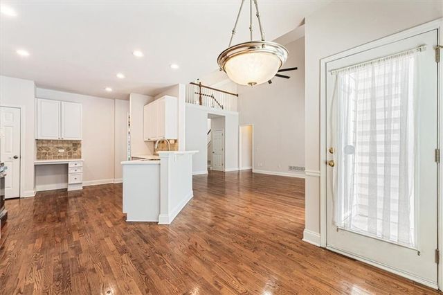 455 Hillcrest View Drive, Suwanee, GA 30024