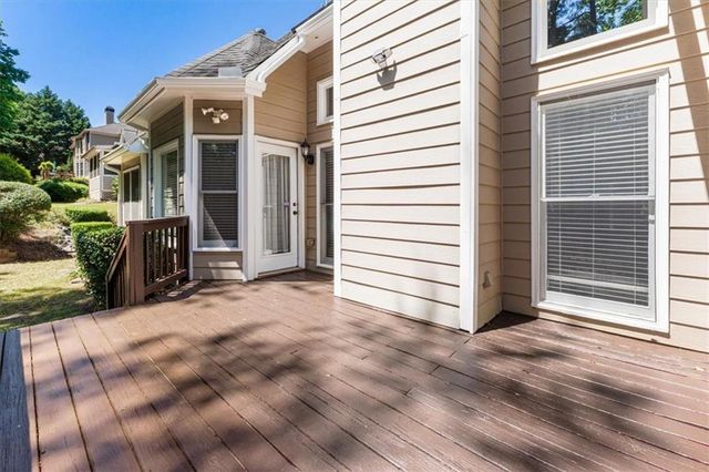 455 Hillcrest View Drive, Suwanee, GA 30024