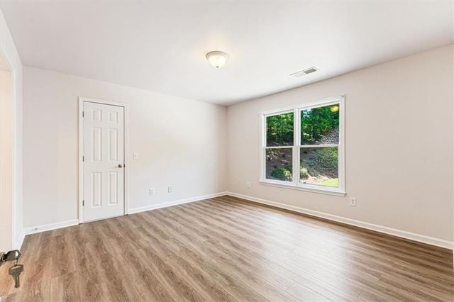 455 Hillcrest View Drive, Suwanee, GA 30024