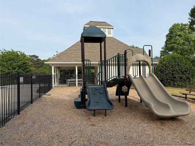 455 Hillcrest View Drive, Suwanee, GA 30024