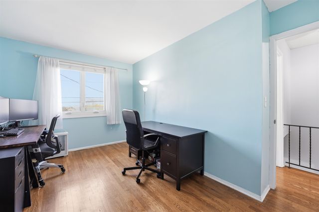 106 EAST 28TH ST, Bayonne, NJ 07002