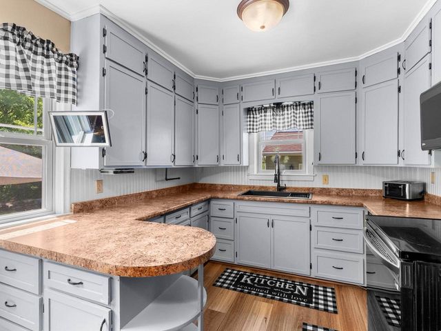 200 HAVEN LANE, Luxemburg, WI 54217