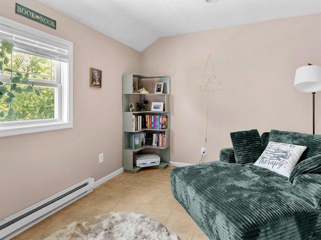 200 HAVEN LANE, Luxemburg, WI 54217