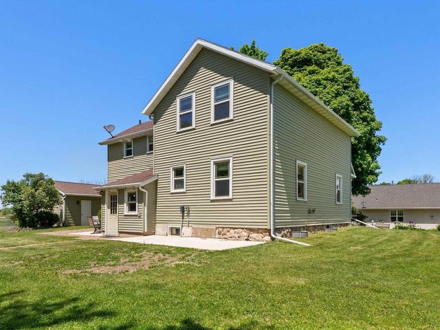 200 HAVEN LANE, Luxemburg, WI 54217