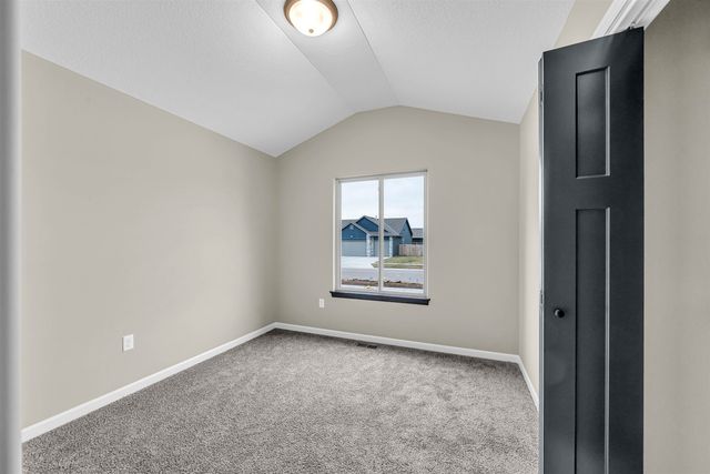 2594 Spring Meadows Ct, Derby, KS 67037