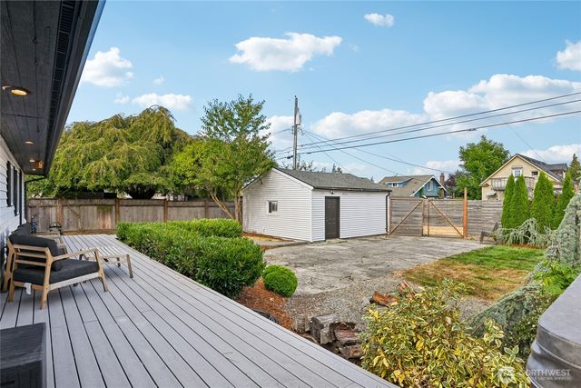 5009 Yakima Avenue, Tacoma, WA 98408