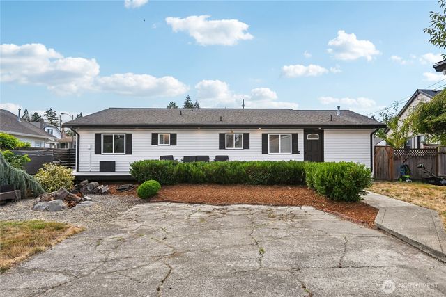 5009 Yakima Avenue, Tacoma, WA 98408