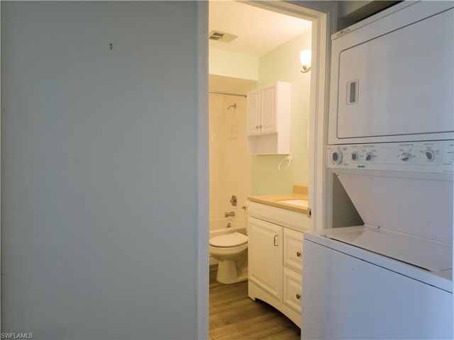 6300 S Pointe BLVD # 475, Fort Myers, FL 33919