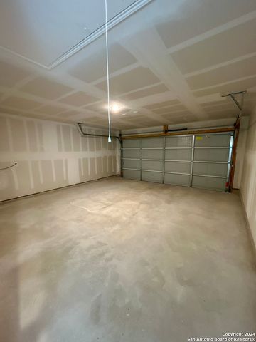740 BULLSNAKE TRL, New Braunfels, TX 78132