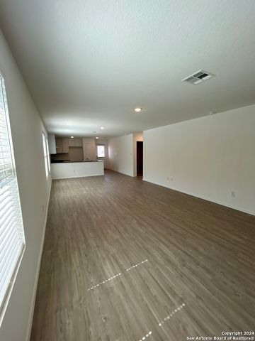 740 BULLSNAKE TRL, New Braunfels, TX 78132