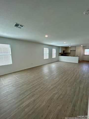 740 BULLSNAKE TRL, New Braunfels, TX 78132
