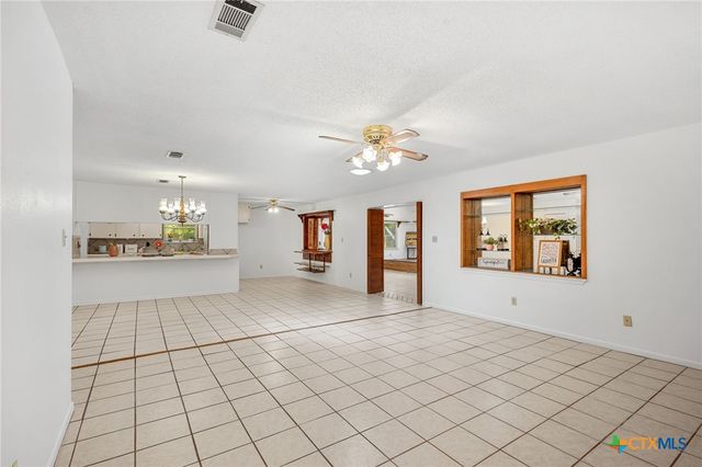 130 Bobcat Lane, Copperas Cove, TX 76522