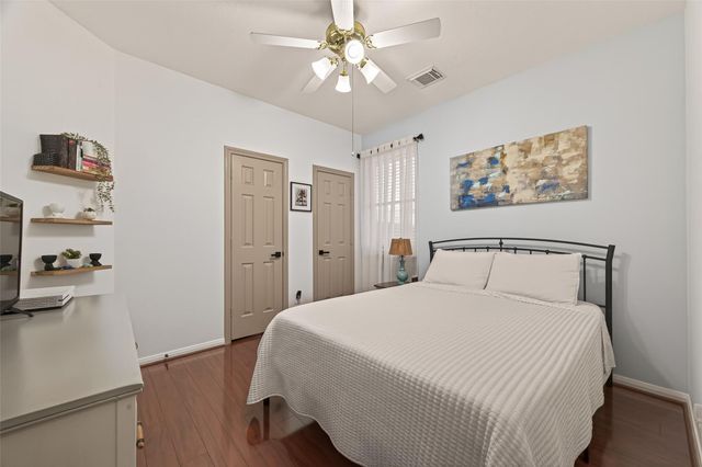 1135 Northwick Drive, Pearland, TX 77584