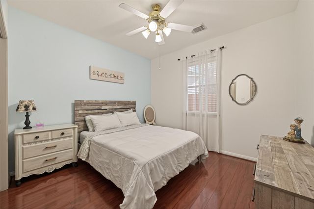 1135 Northwick Drive, Pearland, TX 77584