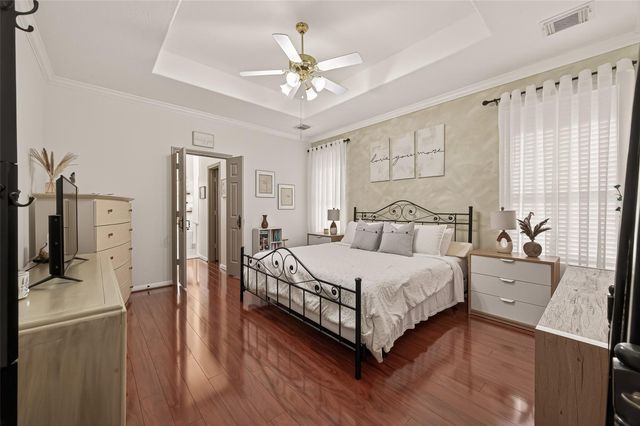 1135 Northwick Drive, Pearland, TX 77584