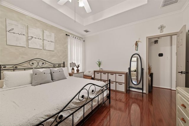 1135 Northwick Drive, Pearland, TX 77584