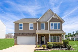 111 Trick Ski Lane, Statesville, NC 28677