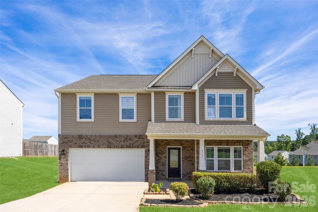 111 Trick Ski Lane, Statesville, NC 28677