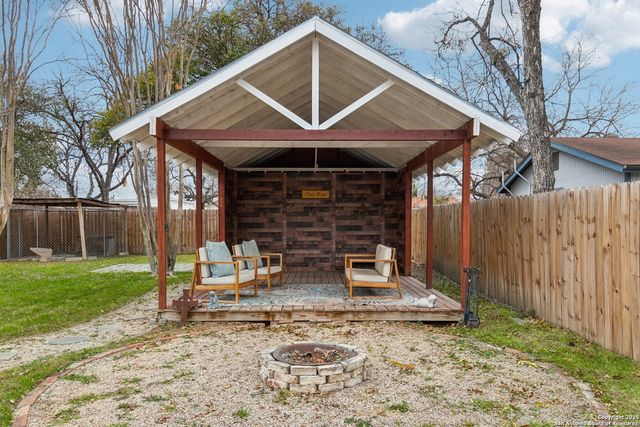 139 SAINT FRANCIS AVE, San Antonio, TX 78204