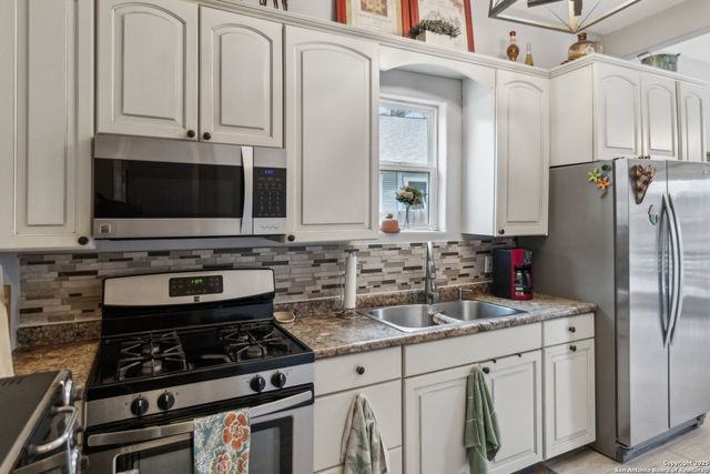 139 SAINT FRANCIS AVE, San Antonio, TX 78204