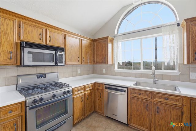 2311 Creek Drive, Harker Heights, TX 76548