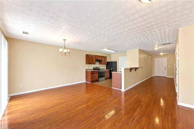 699 Georgetown Court, Jonesboro, GA 30236