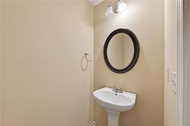 699 Georgetown Court, Jonesboro, GA 30236