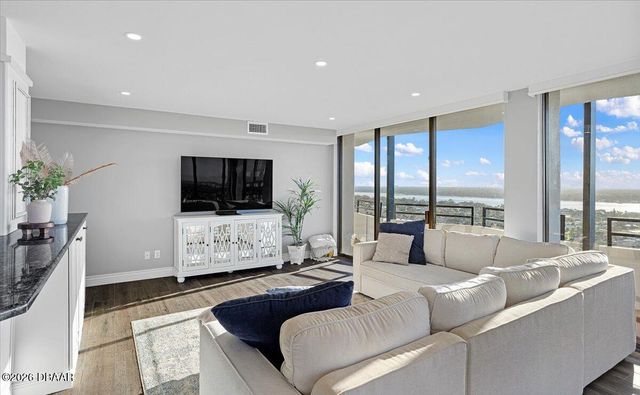 2828 N Atlantic Ave Unit 2105, Daytona Beach, FL 32118