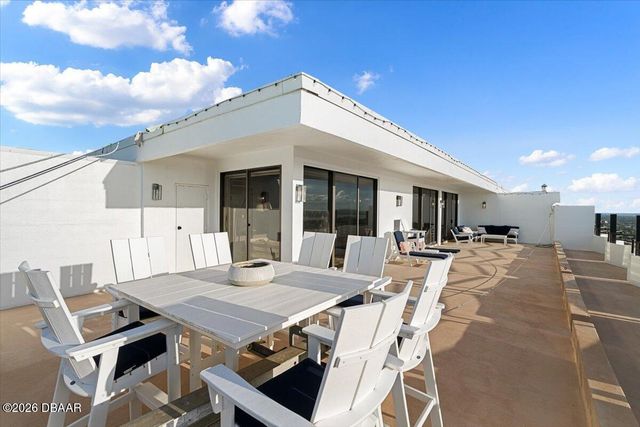 2828 N Atlantic Ave Unit 2105, Daytona Beach, FL 32118
