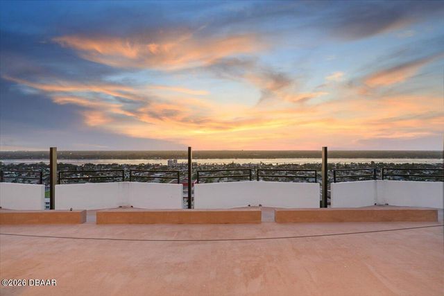 2828 N Atlantic Ave Unit 2105, Daytona Beach, FL 32118