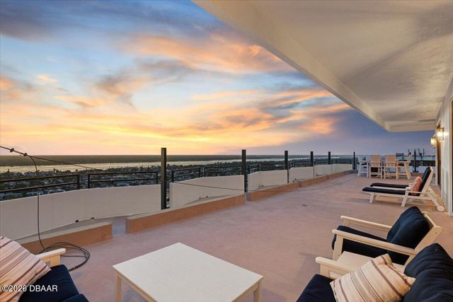 2828 N Atlantic Ave Unit 2105, Daytona Beach, FL 32118