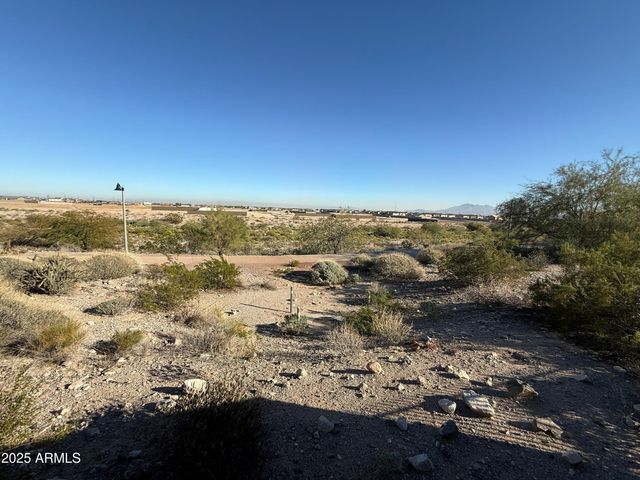 2709 N BLACK ROCK Road, Buckeye, AZ 85396