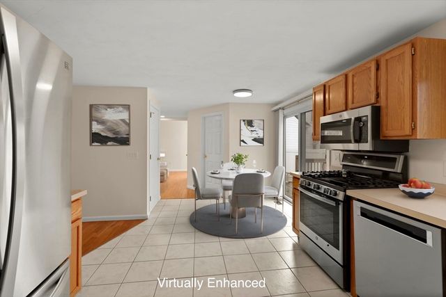 18 Blueberry Lane, Hudson, MA 01749