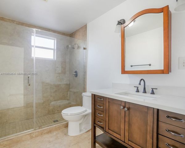 5629 SW 7th St, Miami, FL 33134