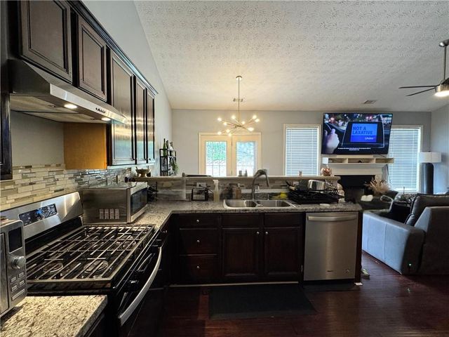 360 Clairidge Lane, Lawrenceville, GA 30046